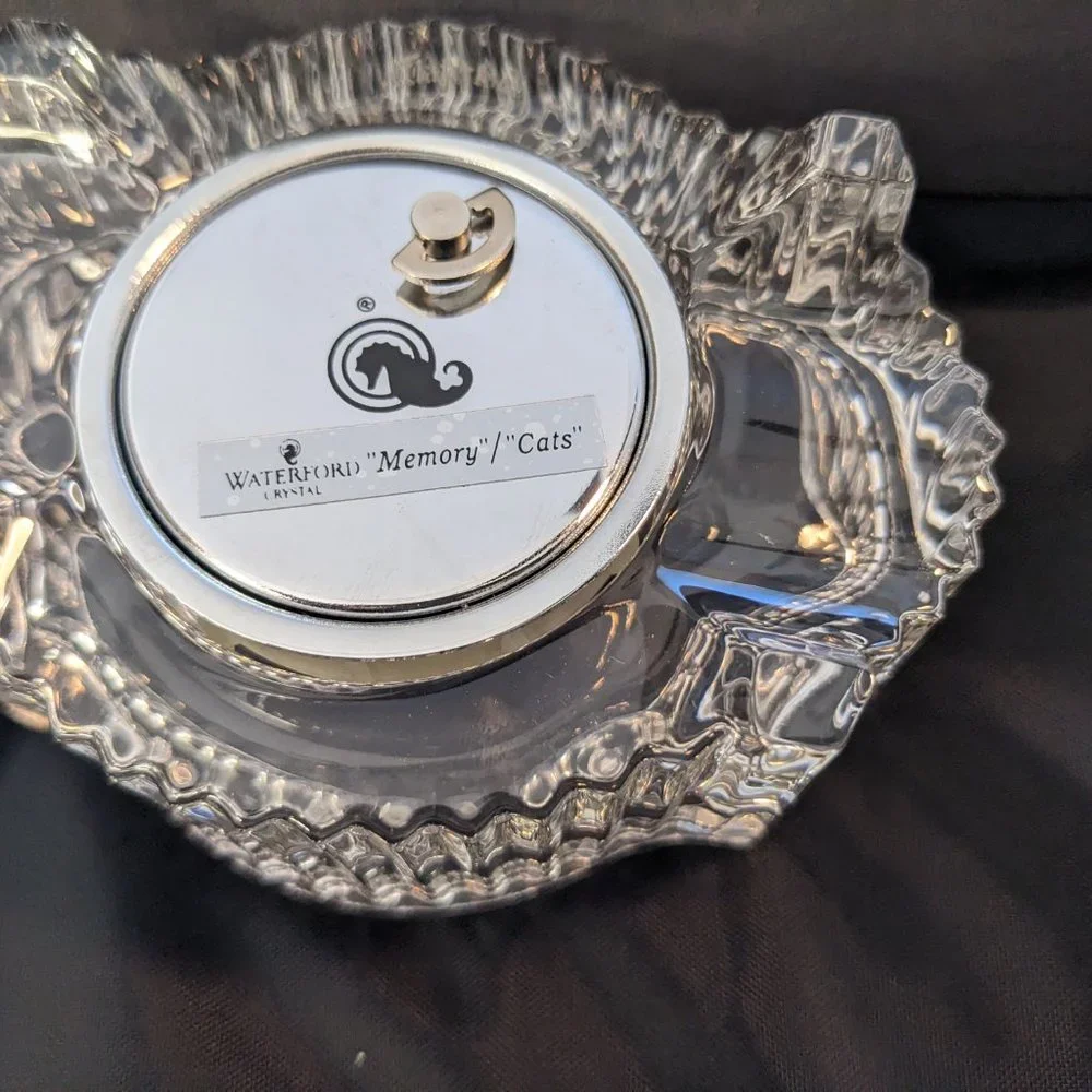 Waterford Crystal Music Box, "Memories" Vtg. With Box - Picture 5 of 14